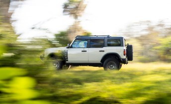 2022 Ford Bronco® Everglades™ Desert Sand 